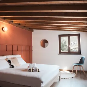 duplex-con-vista-e-terrazza-6-minuti-dal-bernina-express.it-lombardy.com/